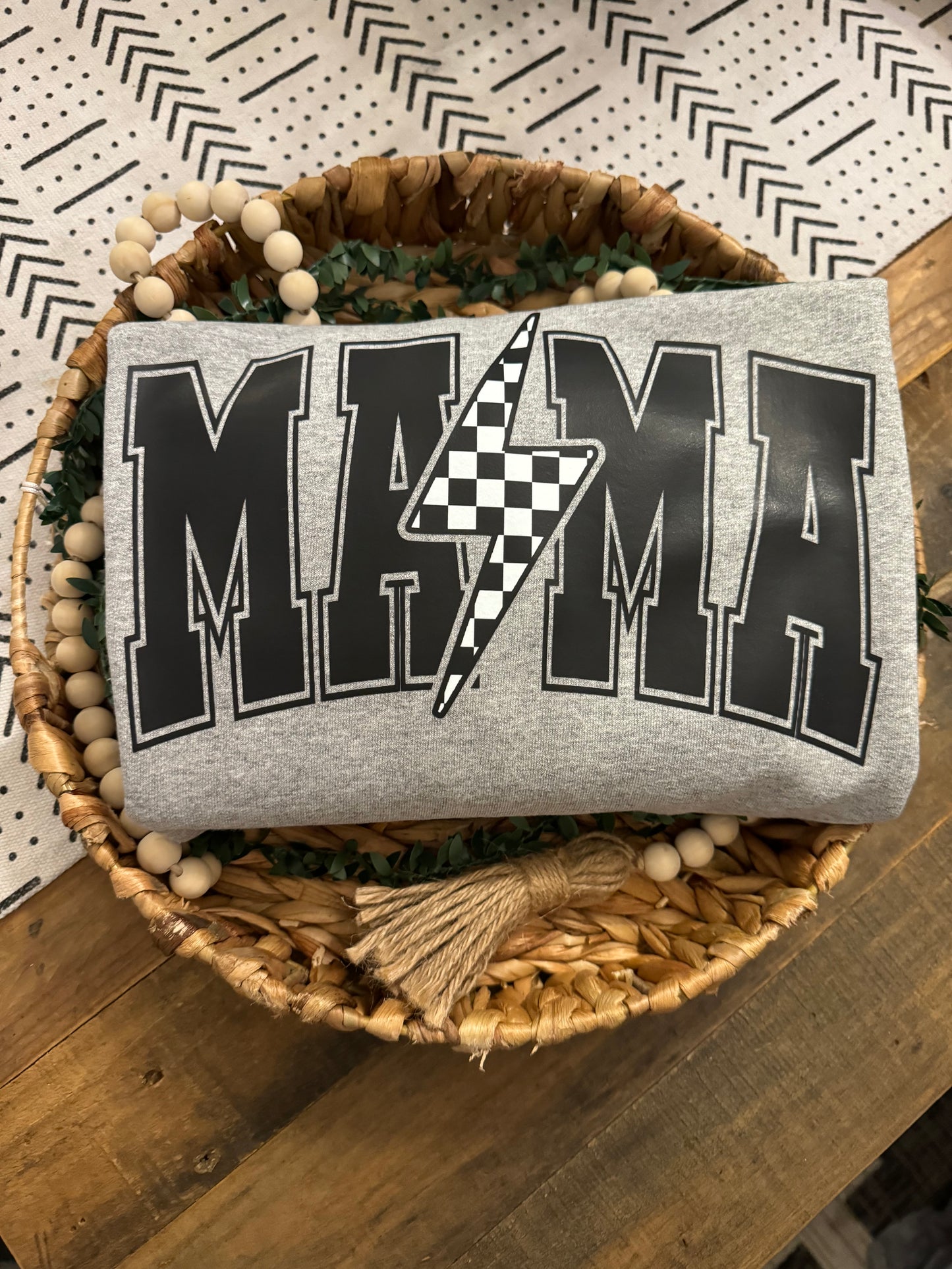 Mama Crewneck