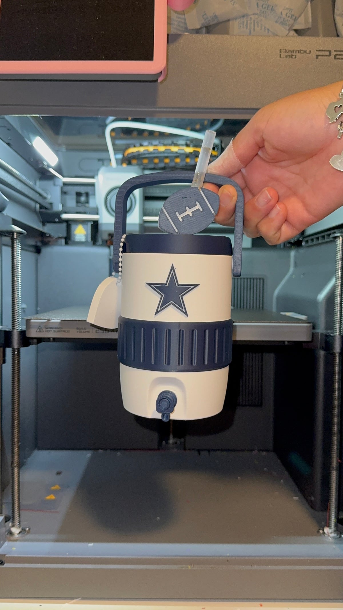 Football koozie 💙