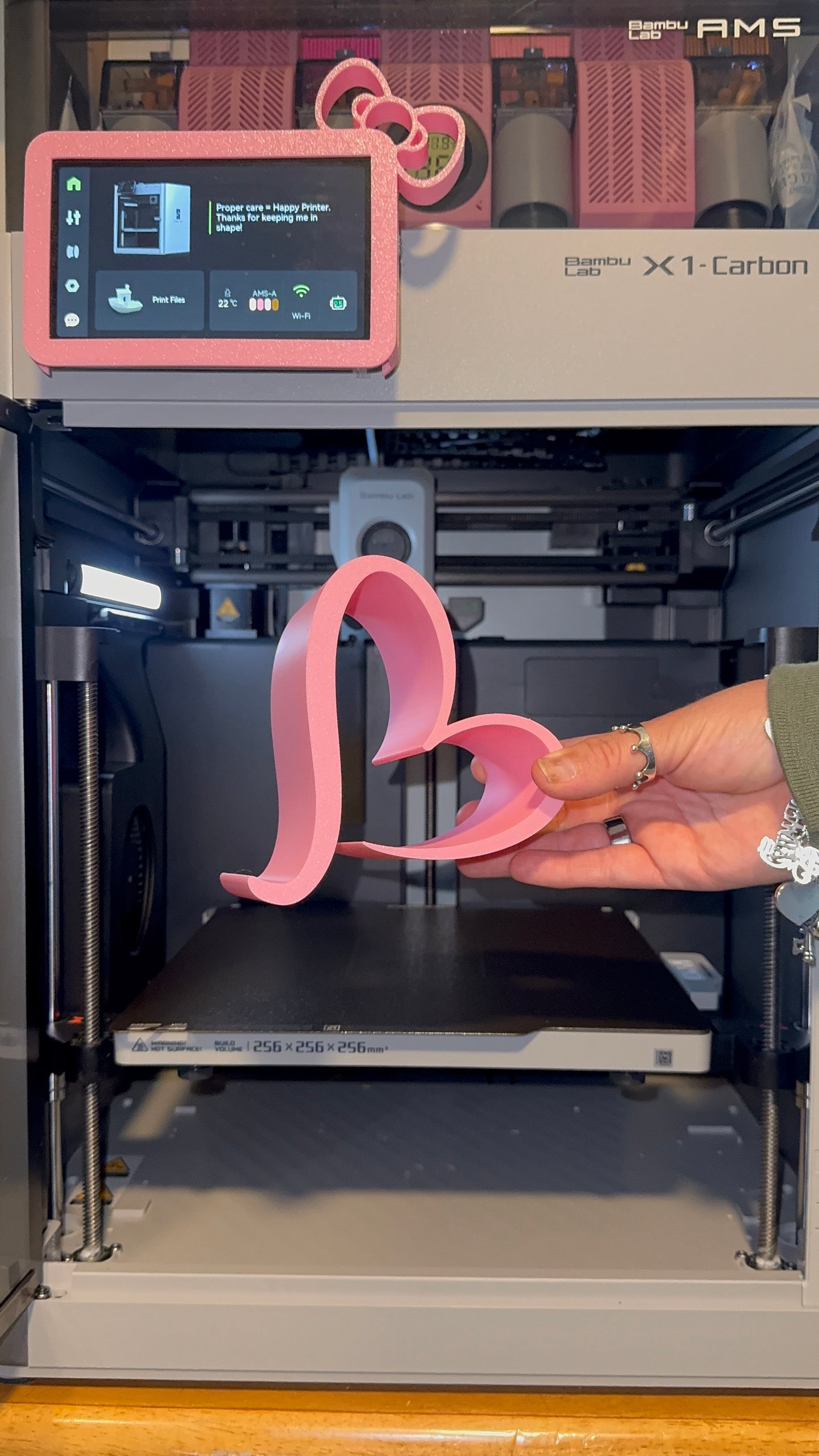 Baby Pink Heart Stand