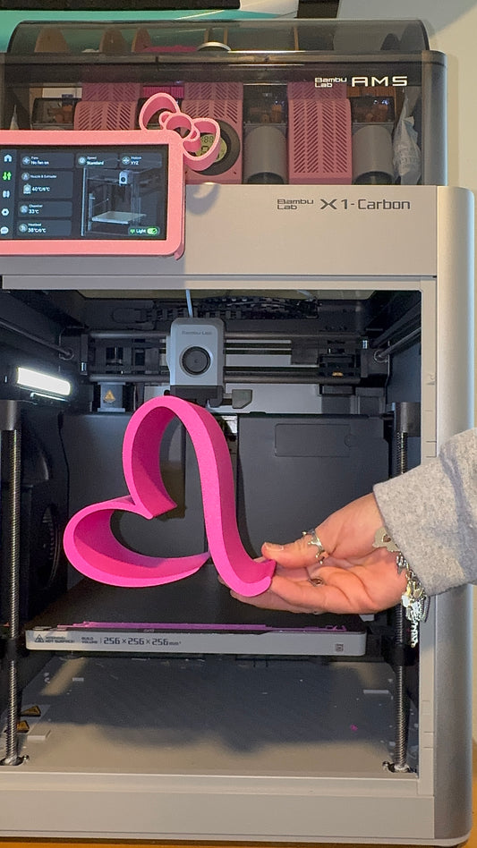Hot Pink Heart Stand